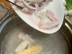 -享润四季椰子鸡音乐主题餐厅(晋江万达店)