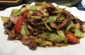 Braised Pig's Tripe with Garlic