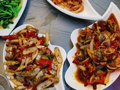 -覃记海鲜美食餐厅