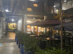 -春树下·树屋花房西餐厅(罍街AS1980店)