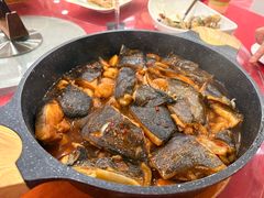 铁锅碟鱼头-良友·地标海鲜青岛菜(五四广场店)