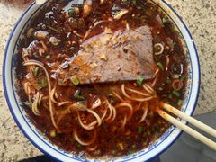 -吾穆勒蓬灰牛肉面·清真(北滨河中路店)