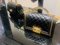 -CHANEL(恒隆广场店)
