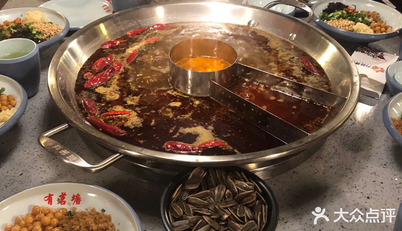 和同事一起想来尝尝味道，需要排队