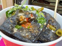 -黑色经典·长沙臭豆腐(粤华路店)