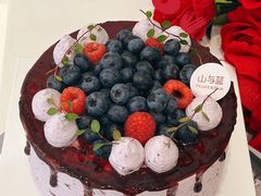 -山与蓝·轻糖鲜果蛋糕(勒泰店)