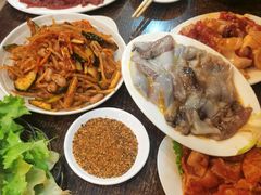 -韩风烤牛肉冷面店