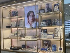 -世纪大明眼镜·林德伯格·蔡司官方授权店(武昌旗舰店)