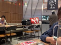 -必胜客(新中纬店)