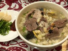 -秦香陕西食府(华贸天地店)