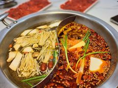 -沸炉重庆老火锅(军事博物馆店)
