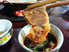 -朝伟清真铜瓢牛肉馆(三十年老·店)
