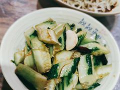 凉拌黄瓜-靓靓蒸虾·头牌蒸虾(雪松路总店)
