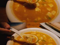 蟹黄烩豆腐-觅山云南菜(泊富ICITY店)