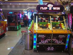 -汤姆熊欢乐世界(莘庄龙之梦店)