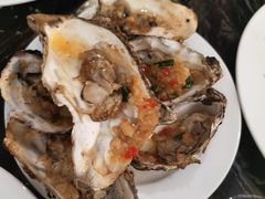 -东方红海鲜百汇(国际大厦店)