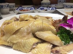 白切清远农家鸡-百年恒益烧腊海鲜酒家·非遗传承(广州黄埔店)