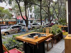 -杨肥肠火锅大排档(火车站花园店)