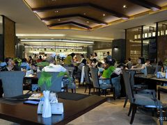 -三亚湾海居铂尔曼度假酒店