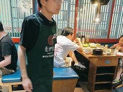 -老炉家木炭烤肉(长江国际店)