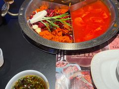 -廖掌柜·重庆鲜货火锅(上海首店)