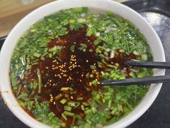 -陇上全荟兰州传统牛肉面(延吉路店)