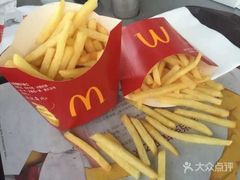 -麦当劳(外高桥DT店)