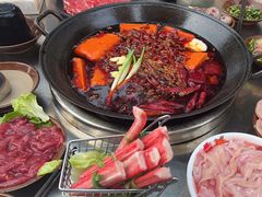 -扎起市井老火锅(乐山总店)