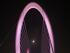 -南京眼步行桥