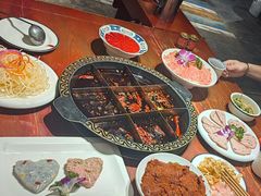 -黄家码头老火锅(解放碑旗舰店)
