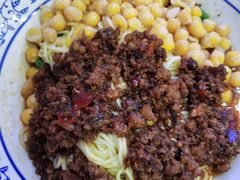 特色豌杂面-渝之汇牛肉豌杂面
