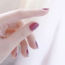 -悦指间美甲美睫