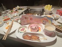 -海底捞火锅鲜切牛肉主题店(长寿路店)