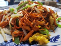 -天天向上素食餐厅(五台山店)
