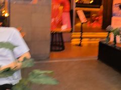 -何师烧烤Pro ·江湖川菜·小龙虾·精酿(太古里旗舰店)