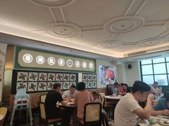 大堂-粤港湾砂锅粥·宵夜(宝龙店)