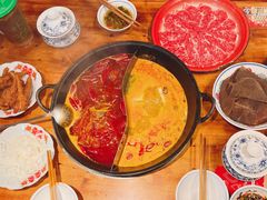 -憨铁匠火锅(红山6979店)
