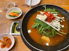 土豆排骨火锅-喇喇排骨火锅·传统韩式脊骨汤(望京西园总店)
