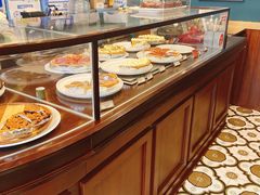 面包甜点陈列柜-Pie Bird(新闸路店)