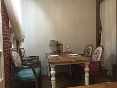-麦甜创意轻食餐厅(西康路店)