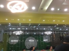 大堂-佰搭果·广式茶餐厅(西华路店)