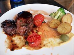 -WOLFGANG PUCK KITCHEN & BAR(迪士尼小镇店)