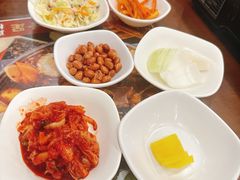 -贵宾庄炸酱面·韩式料理(高区店)