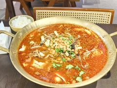 -张翻越·川渝冒菜·武汉黑鸭煲(城北万象城店)