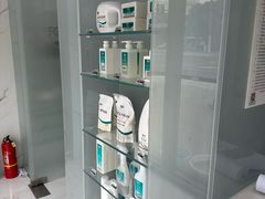 -福奈特洗衣洗鞋(广泉路店)