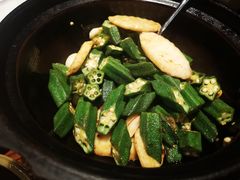豆酱炒秋葵-南拳十三姨·潮汕砂锅粥(世纪金源店)