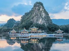 -星湖旅游景区七星岩