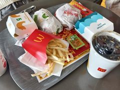 -麦当劳(茶店子得来速店)