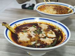 -扯面娘子重庆鲜鸡汤铺盖面