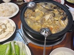 -菌之家·专业纯野生菌火锅·特色炒菌